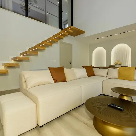 30 Luxury Place Vlore Fshati i Ri