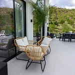 30 Villa