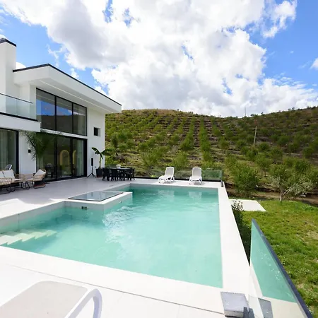 30 Luxury Place Vlore