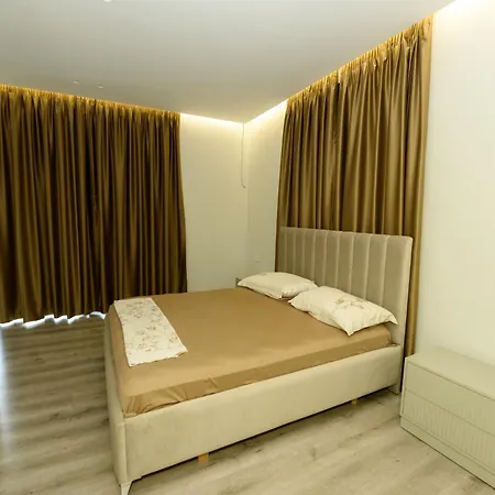 Villa 30 *