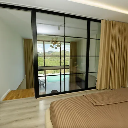 30 Luxury Place Vlore Fshati i Ri