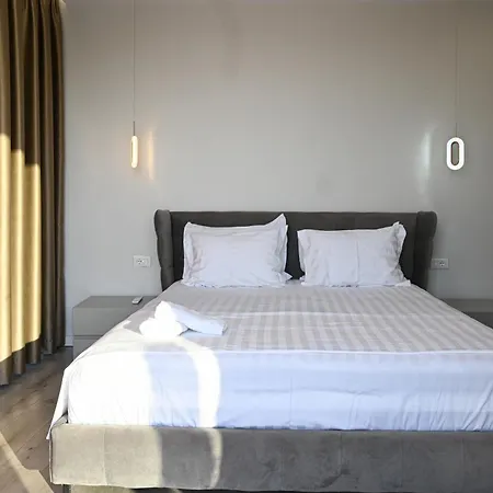 30 Luxury Place Vlore Villa *