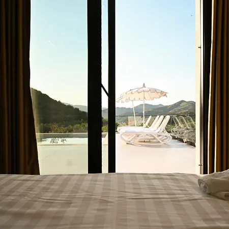 30 Luxury Place Vlore Fshati i Ri