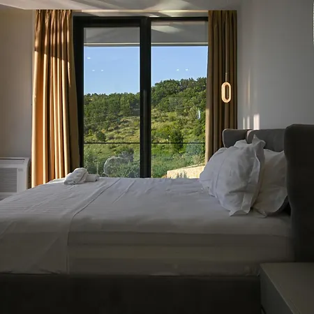 Villa 30 Luxury Place Vlore
